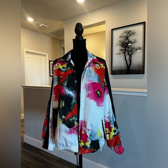 PAM & GELA FLORAL TRACK JACKET - NEW - M/L - Picture 9 of 12